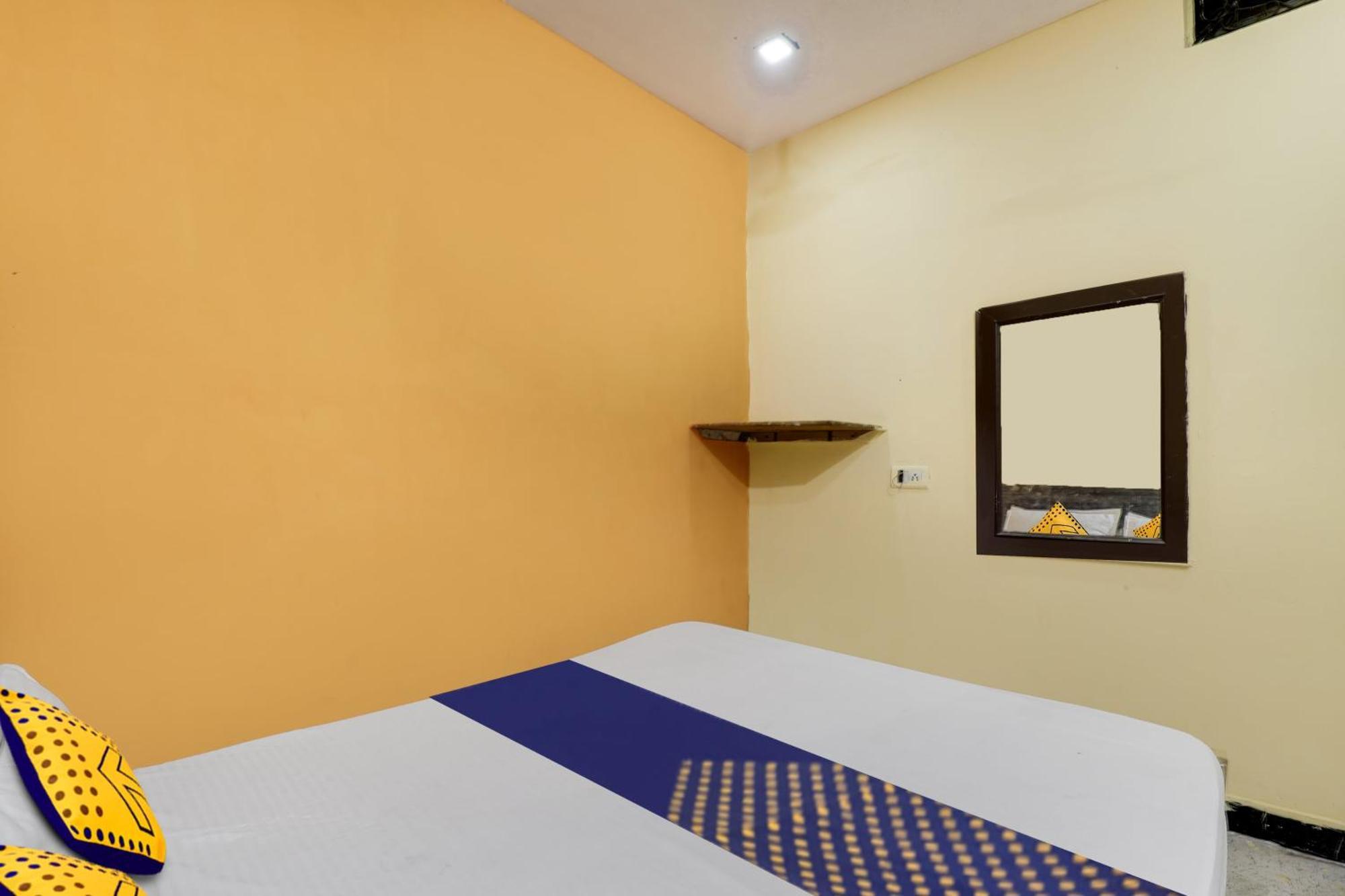 Spot On Hotel Sai Ashirwad Residency Hyderabad Eksteriør billede